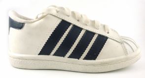 Zapatilla Cuerina Cordon Tiras tipo Adidas